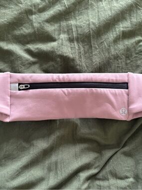 lululemon athletica Pink Fast and Free Run Belt